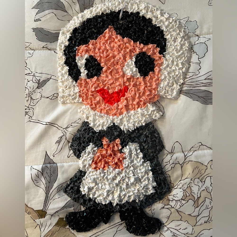 Lady pilgrim hanging decoration